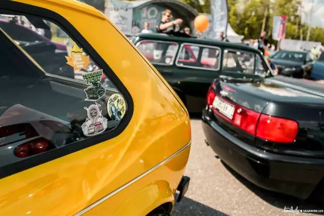 战斗民族的车友聚会竟然如此小清新！