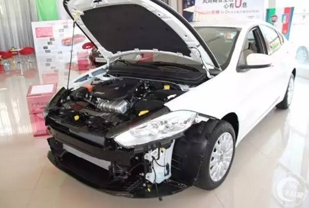 关键时刻能保命车上缺少这4个配置就别买！