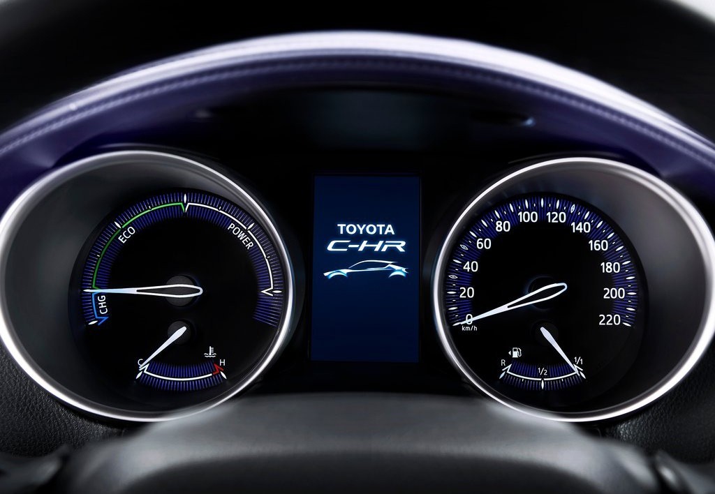 犀利新境界 丰田发布小型SUV C-HR官图