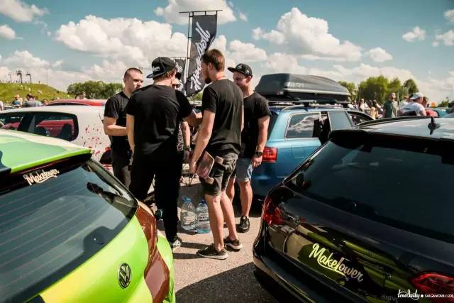 战斗民族的车友聚会竟然如此小清新！