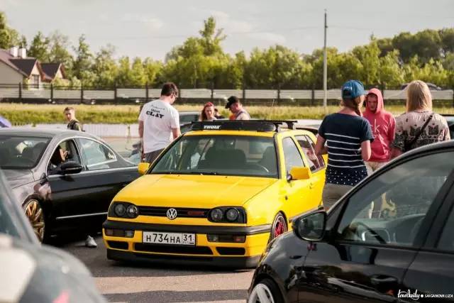 战斗民族的车友聚会竟然如此小清新！