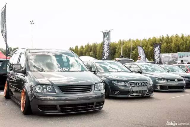 战斗民族的车友聚会竟然如此小清新！