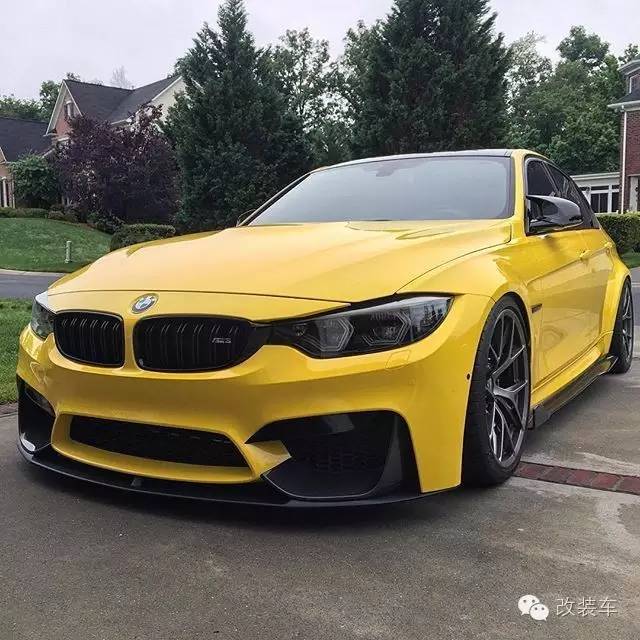 爱上这么黄的宝马M3 内心一定很暴力！