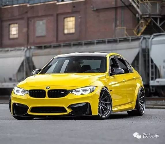 爱上这么黄的宝马M3 内心一定很暴力！