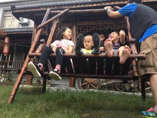 暴雨天开车带仔出游是一种怎样的体验