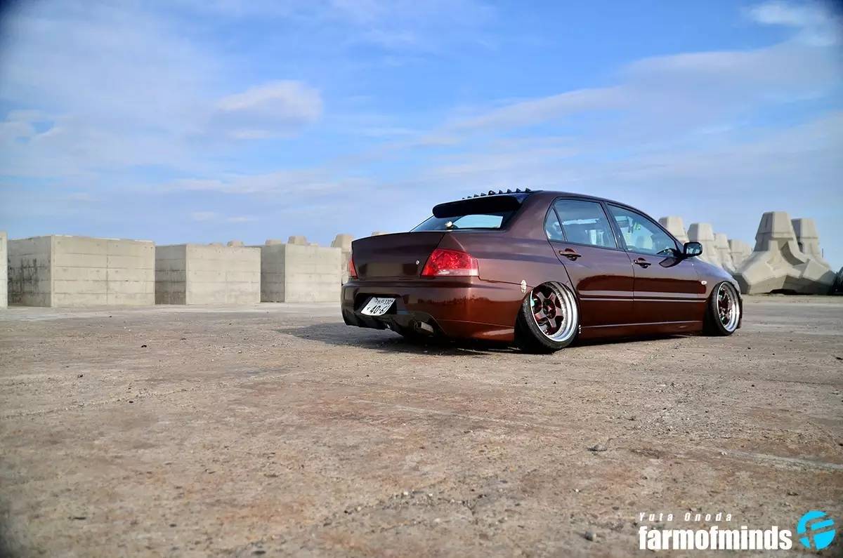 看到挂挡杆这么长 就知道这部三菱有点浪！