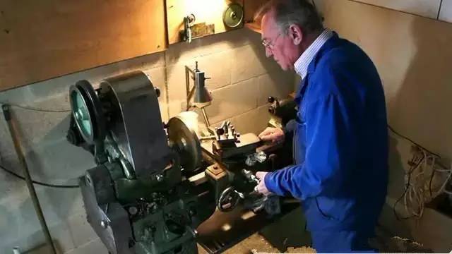 你见过精细的W32发动机吗？