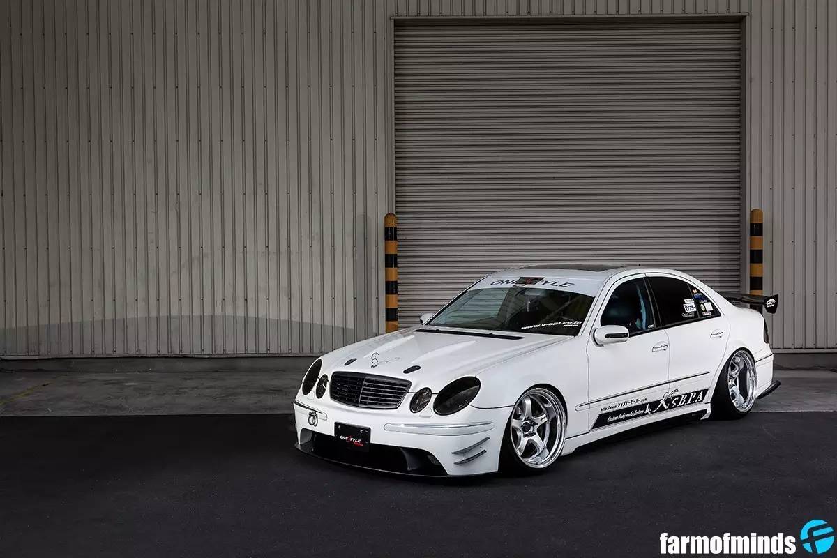 为了不像个上班族 把奔驰改成这样可好？