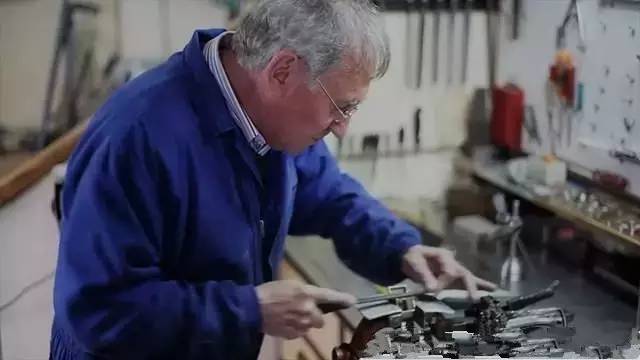 你见过精细的W32发动机吗？