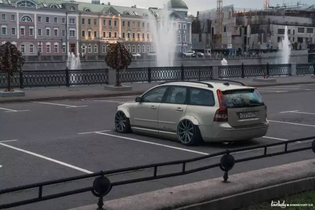 旅行版车型少数派报告 沃尔沃V50改装案例