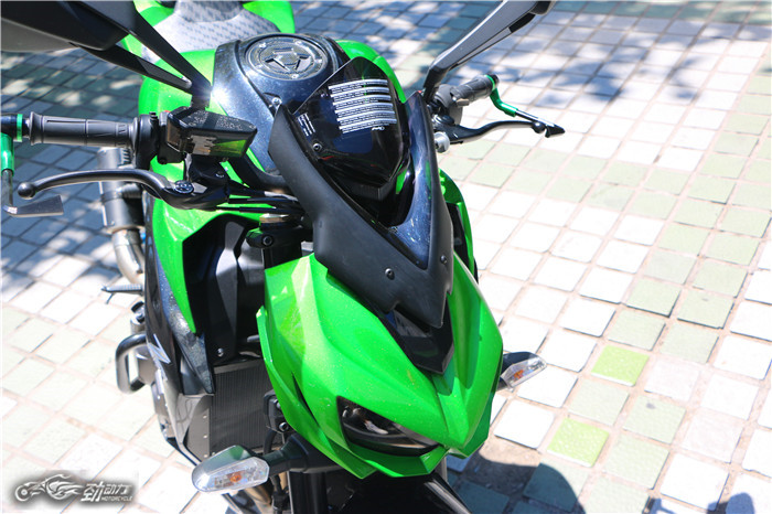 实用与美观兼得 改装川崎Z1000