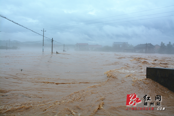 王行水深入靖州重灾区指导抗洪救灾工作