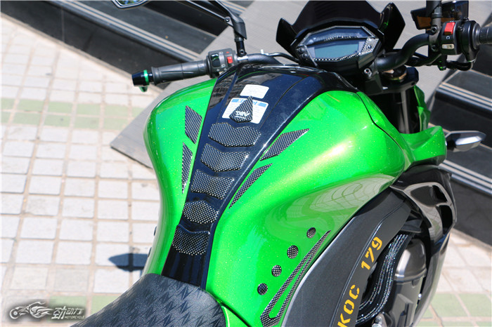 实用与美观兼得 改装川崎Z1000