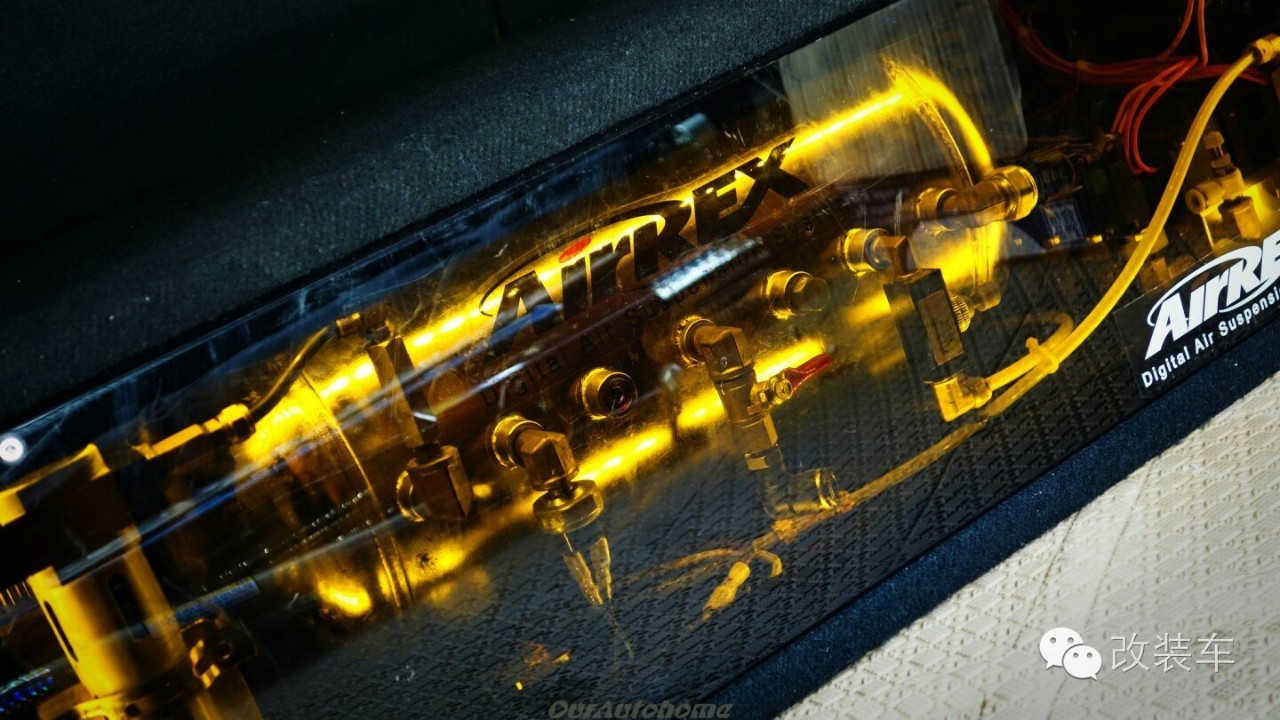 蓝色姿态控 丰田姥姥锐改装案例