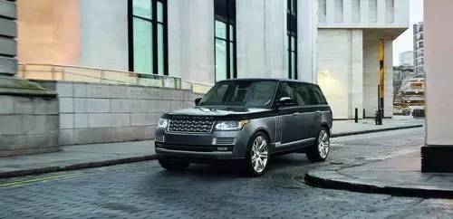 除了菲利普亲王 一直陪女王的居然还有它