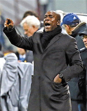 荷兰名宿西多夫出任深足主帅