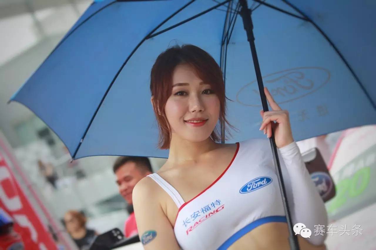 还有美女车手 CTCC韩国站极速视觉秀