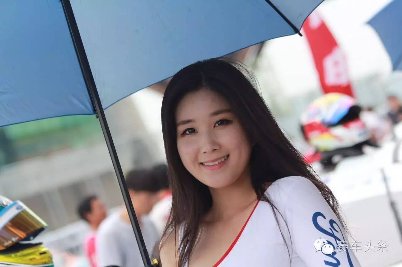 还有美女车手 CTCC韩国站极速视觉秀