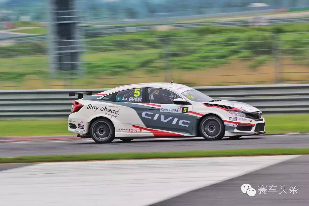 还有美女车手 CTCC韩国站极速视觉秀