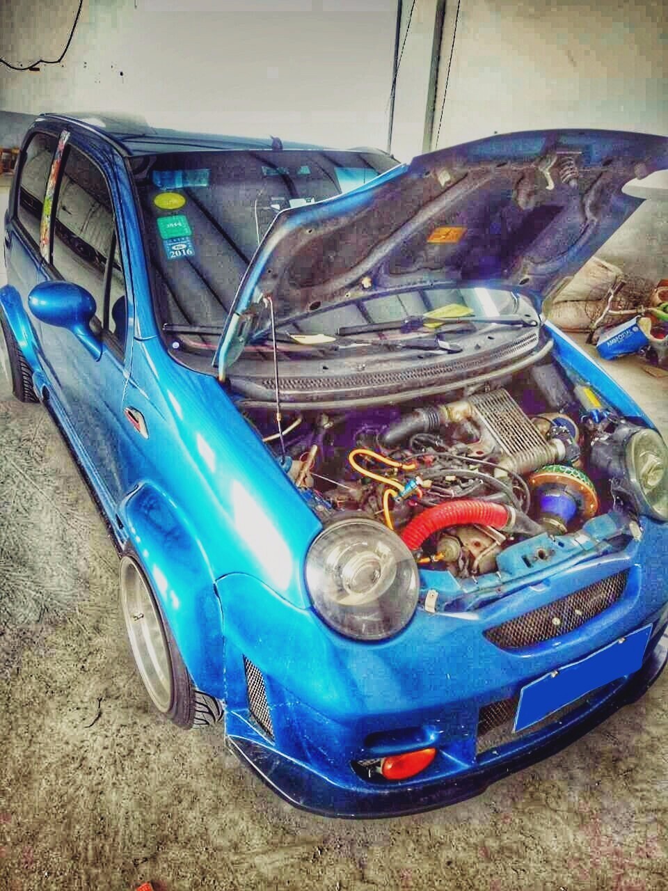 继QQ被改装成超跑后 又一款神作诞生了