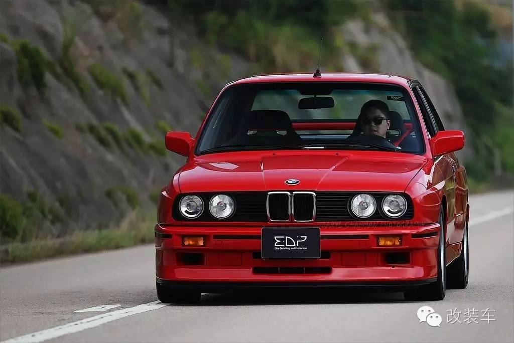 岁月带不走经典 宝马E30改装案例