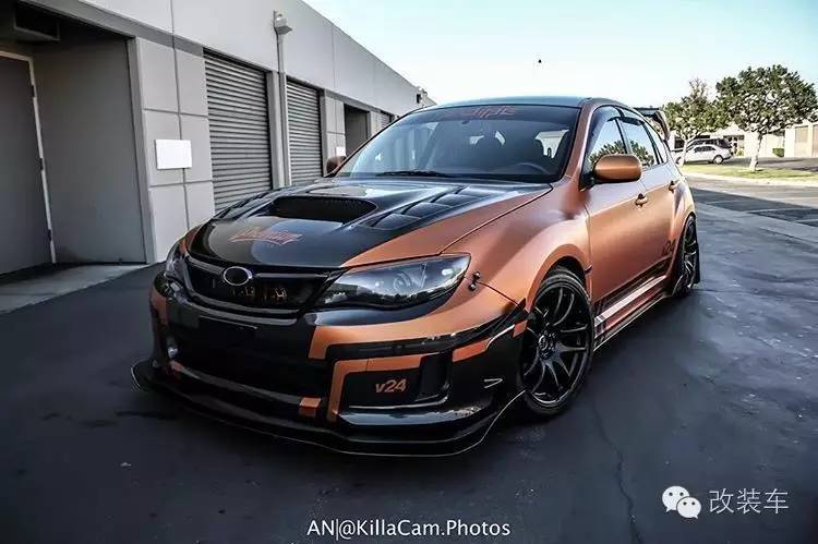 金光闪闪的战斗豹子 改装成这样你给几分