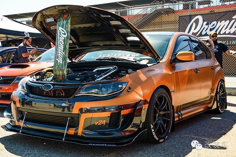 金光闪闪的战斗豹子 改装成这样你给几分