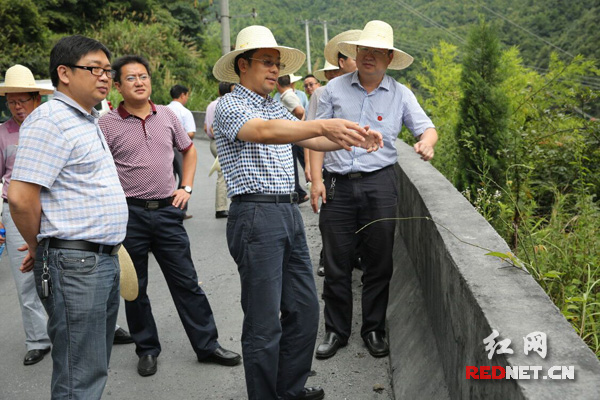 资兴市委书记贺遵庆:尽快打通东江湖景区南向外出通道