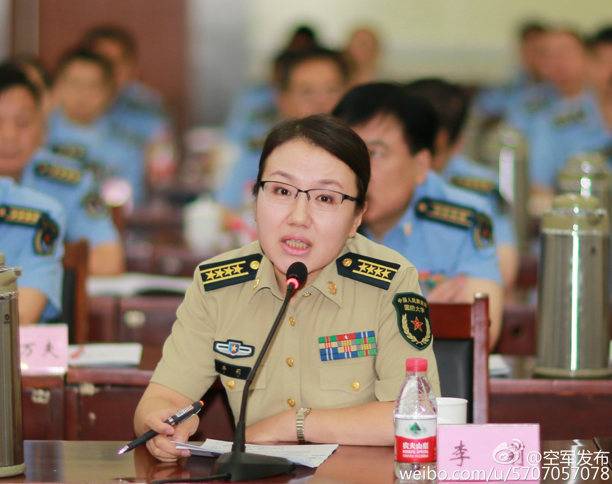李莉建设战略空军要制胜空天战场和舆论战场