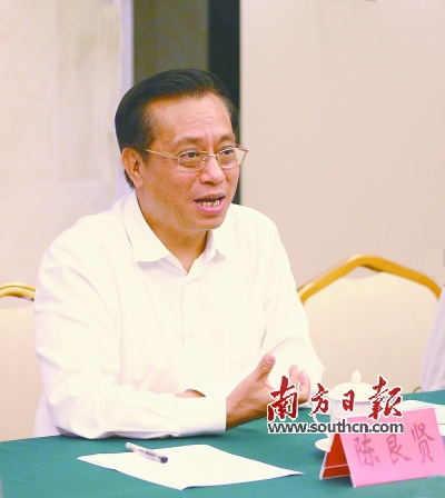 坚定不移建设粤东中心城市