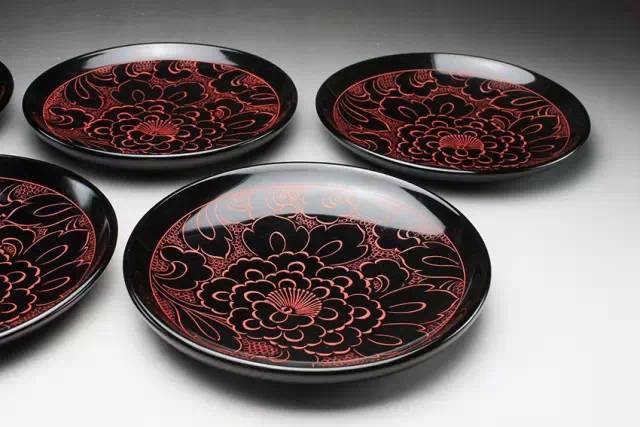 收藏中国大漆千磨万彩的不朽美丽