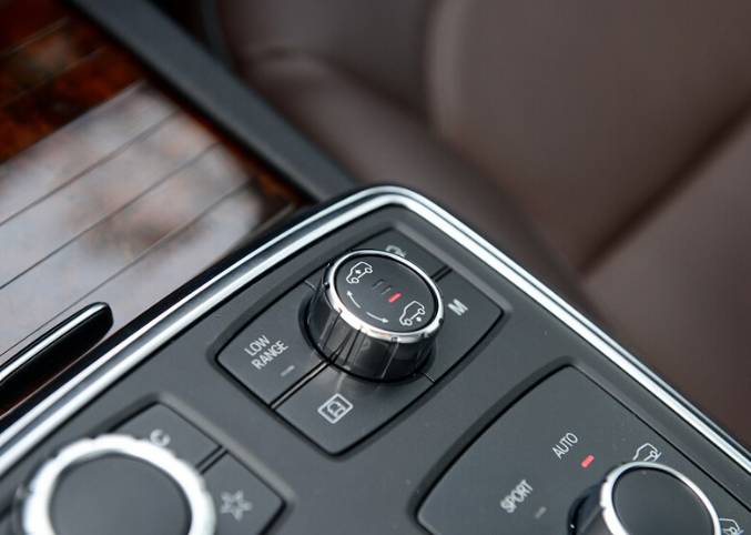 你没有听错！30万左右就可拥有可调悬挂