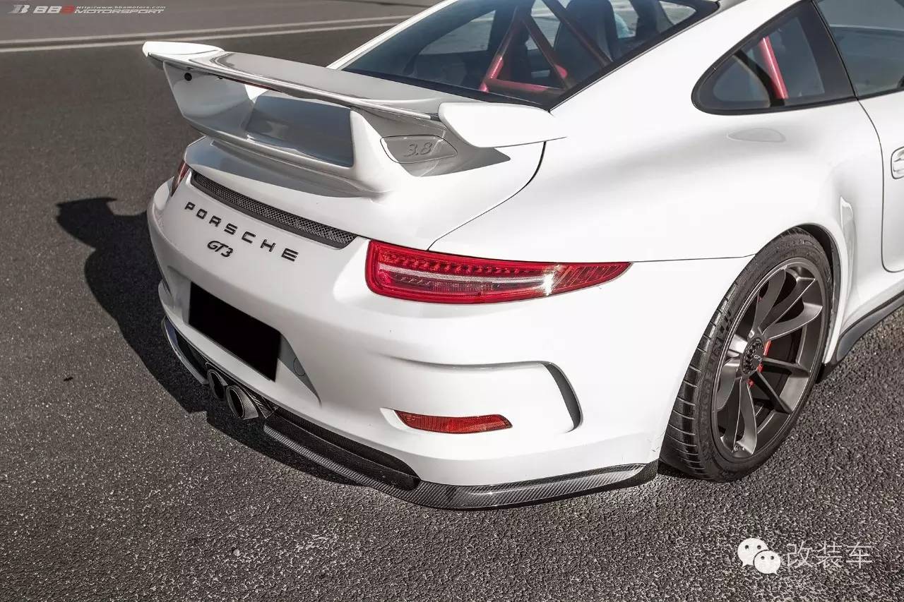 合法上路的赛车 保时捷911 GT3改装案例