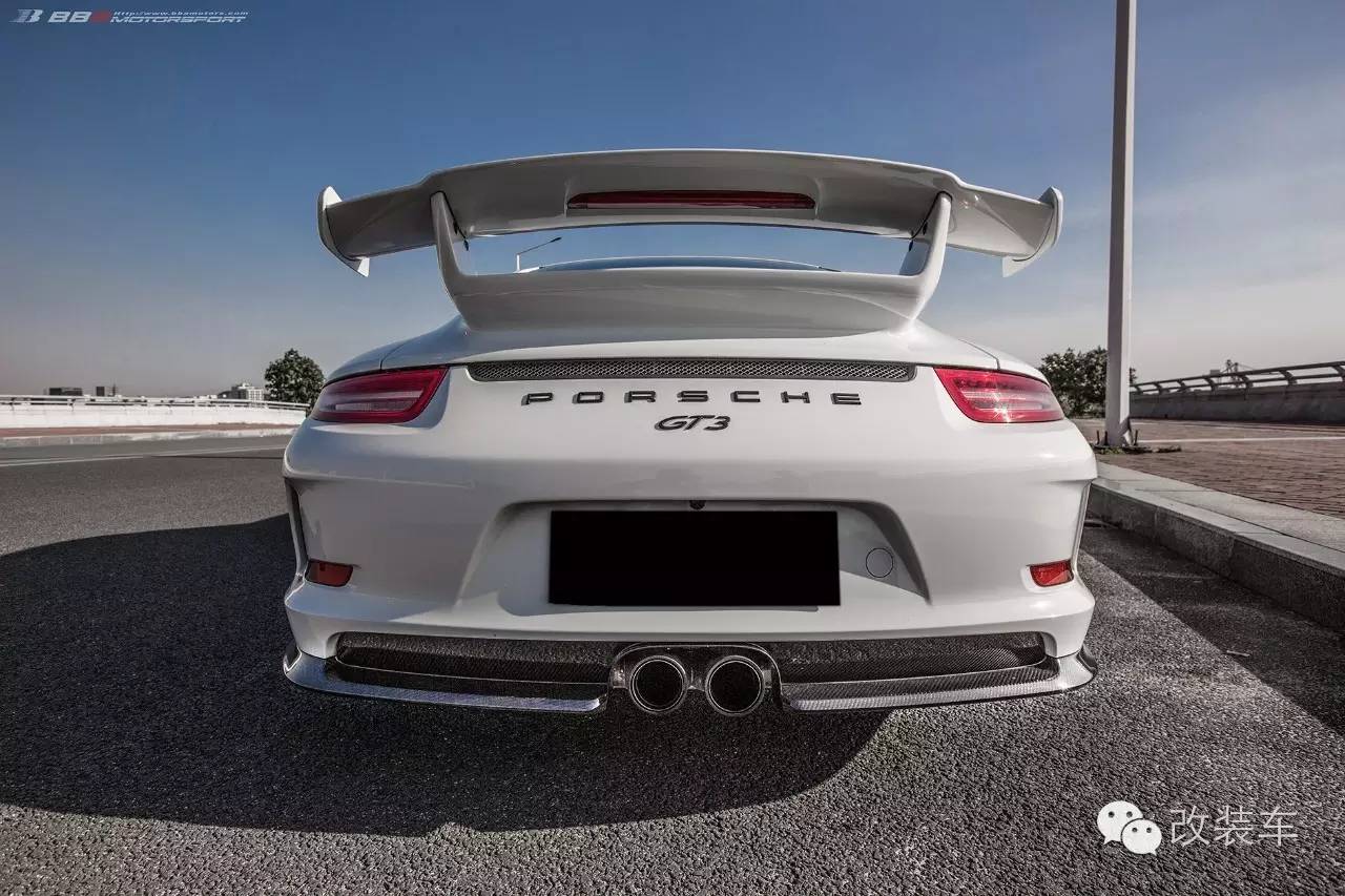 合法上路的赛车 保时捷911 GT3改装案例