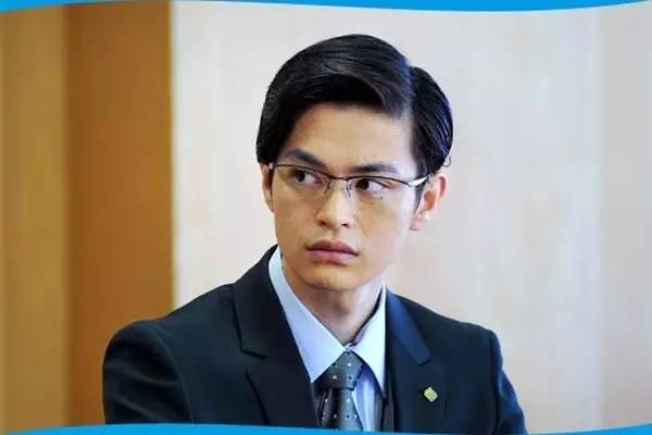 这剧不仅有每帧想截屏的美颜,还有正能量|未生|中岛裕翔|职场剧_新浪