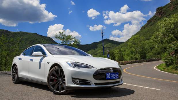 吹牛也要有资本 7点证明你开过特斯拉