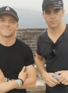 222_305gif 动态图 动图