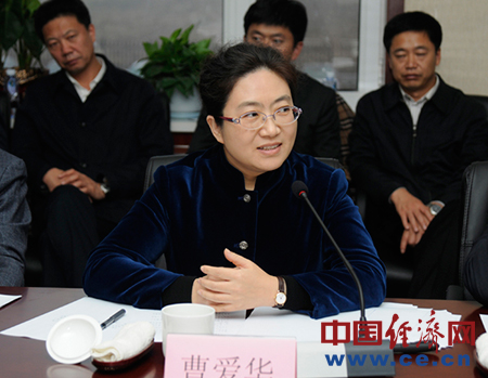 大连常务副市长曹爱华被查 曾任共青团辽宁省委书记(图/简历)