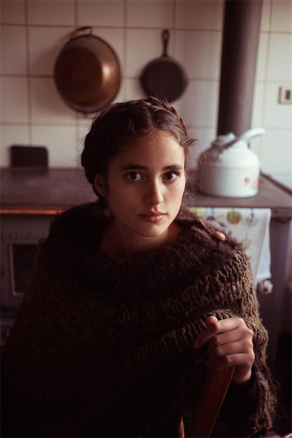 摄人心魄:全球美人图集