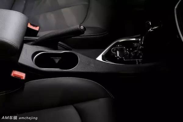 车内有刺客 东风风神AX5内饰及配置曝光