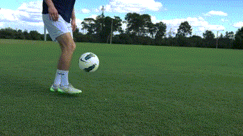 教程-新手颠球入门!如何让足球乖乖听你的话