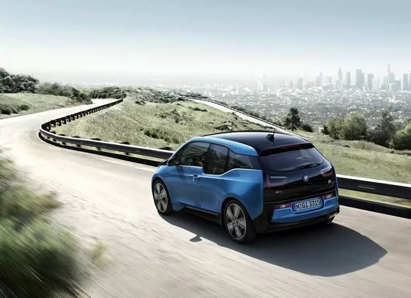 巴黎车展 又有新玩具！Smart纯电动版