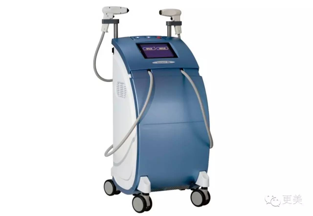 41岁的她美成了20岁,和儿女成了兄妹,你知道她在脸上下的功夫有多少?