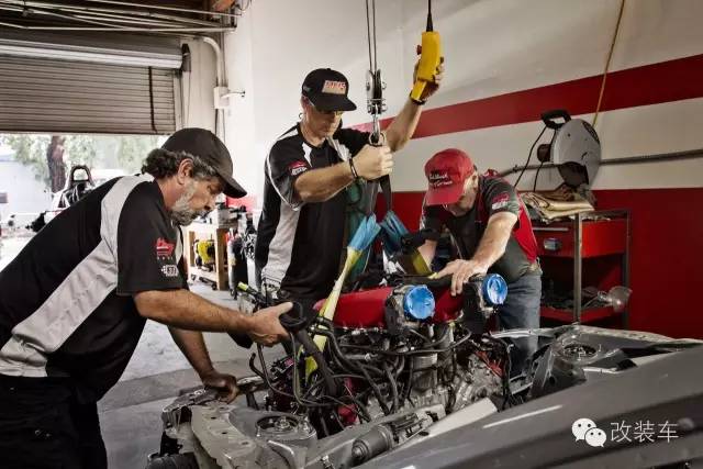 究竟跟玩改装车的男生交往有什么好处