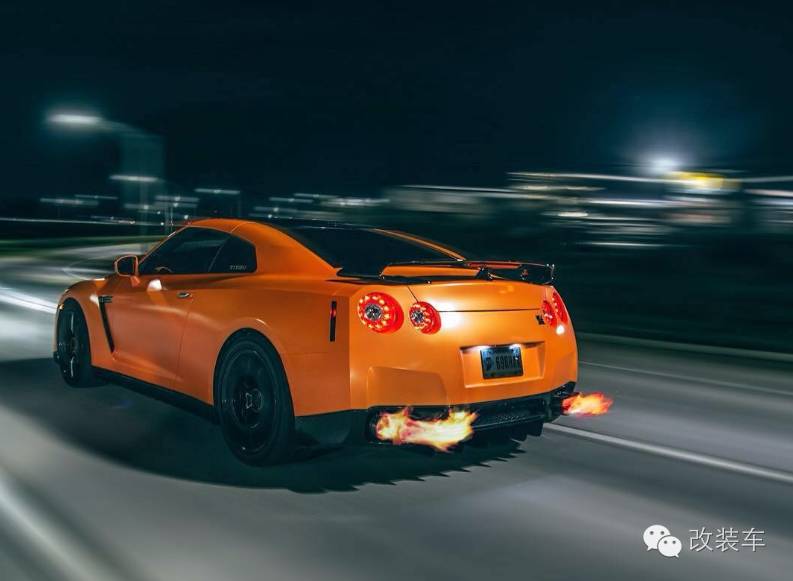 究竟跟玩改装车的男生交往有什么好处