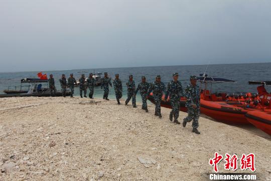 国内新闻  不到一年的时间里,在蔡喜宏司令员,廖朝毅政委带领下,警备