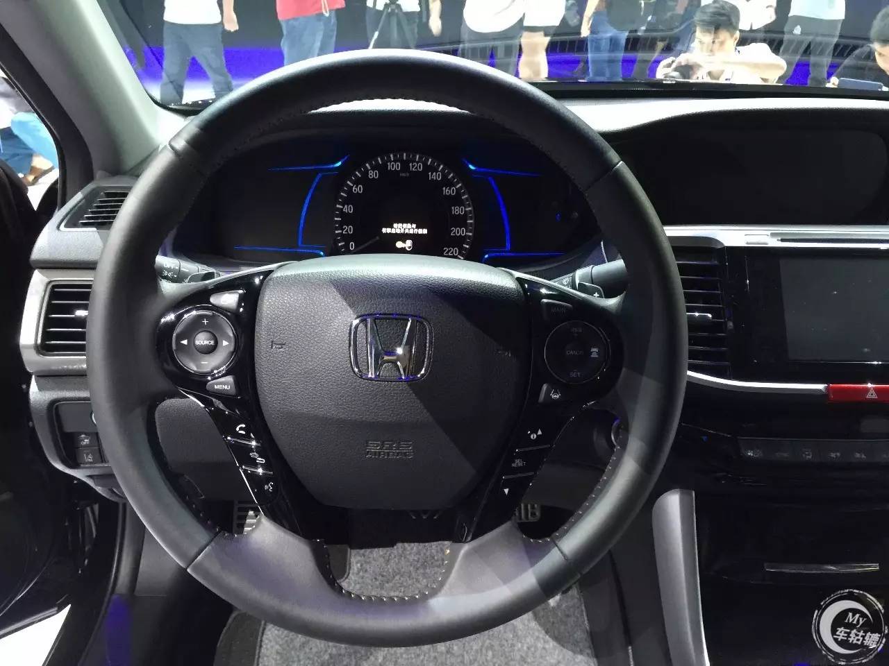 雅阁混动版刷新你对中级车油耗的认知