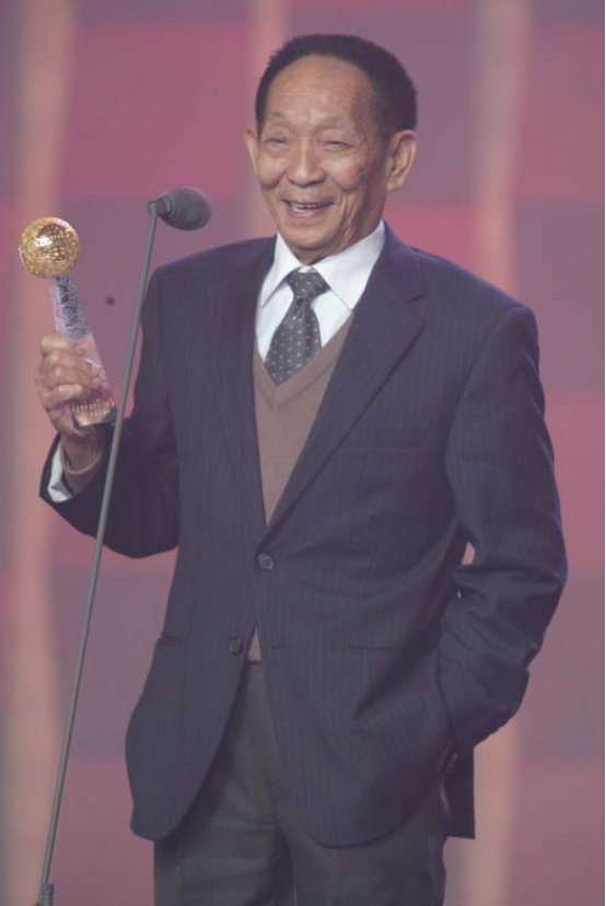 袁隆平这些年的小目标和大荣誉