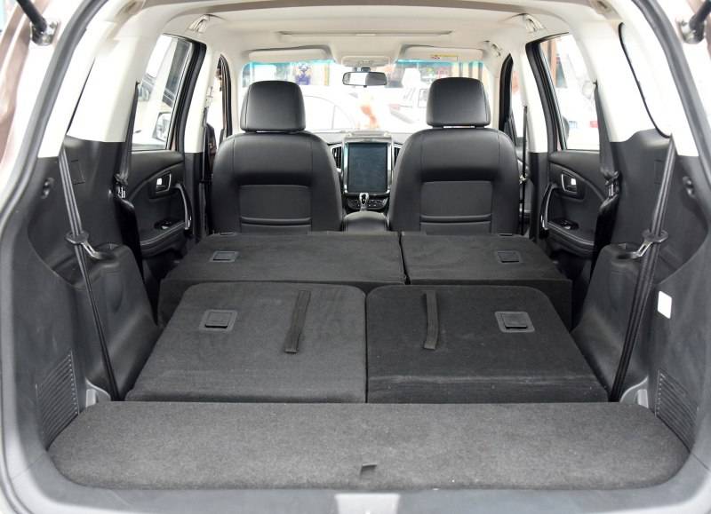 这些大空间7座中型SUV10万落地