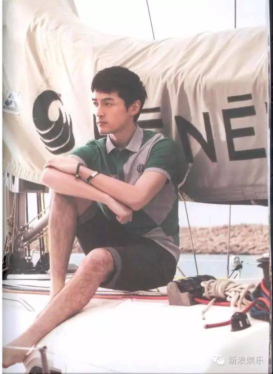 胡歌的腿毛太抢镜不愧贵圈十大杀器之一